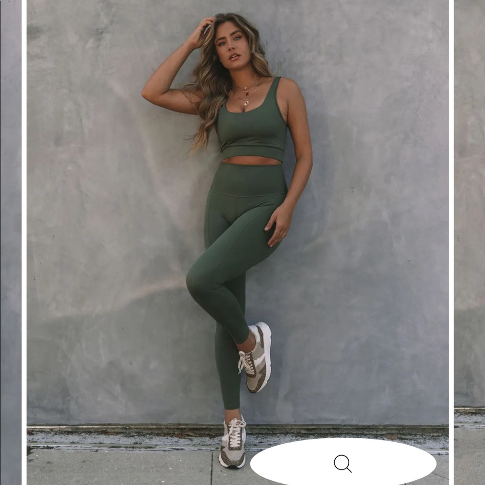 NWT Vici In Motion Sports Bra and Legging Set